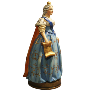 Statuette made of solid alder "Elizabeth Petrovna" from the collection "History of the Russian State"